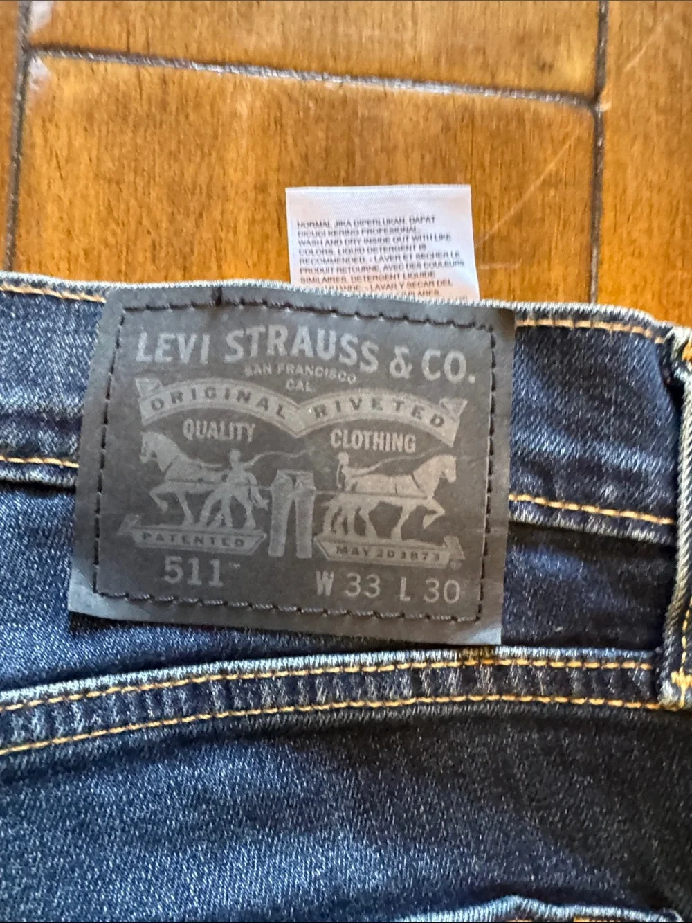 Levis Strauss classic straight